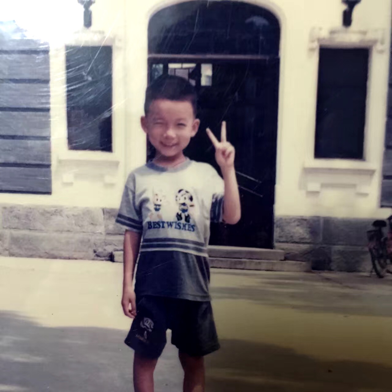 小刚刚头像